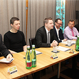 Bischofsvikar Wilhelm Vieböck (Herausgeber KirchenZeitung Diözese Linz), Martin Grubinger (Multipercussionist), Simon Ertl (Concert Linz gmbH), Mag. Gernot Kremser (Künstlerischer Leiter Posthof), Mag. Thomas Ziegler (Kaufmännischer Vorstandsdirektor