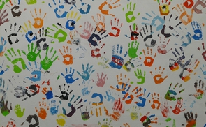 Buntes Bild der Solidarität