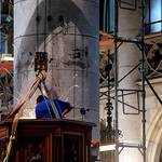Umbauarbeiten im Mariendom Linz zur Innenraumgestaltung