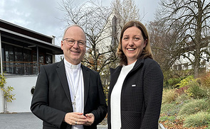Bischof Benno Elbs und Caritas-Präsidentin Nora Tödtling-Musenbichler